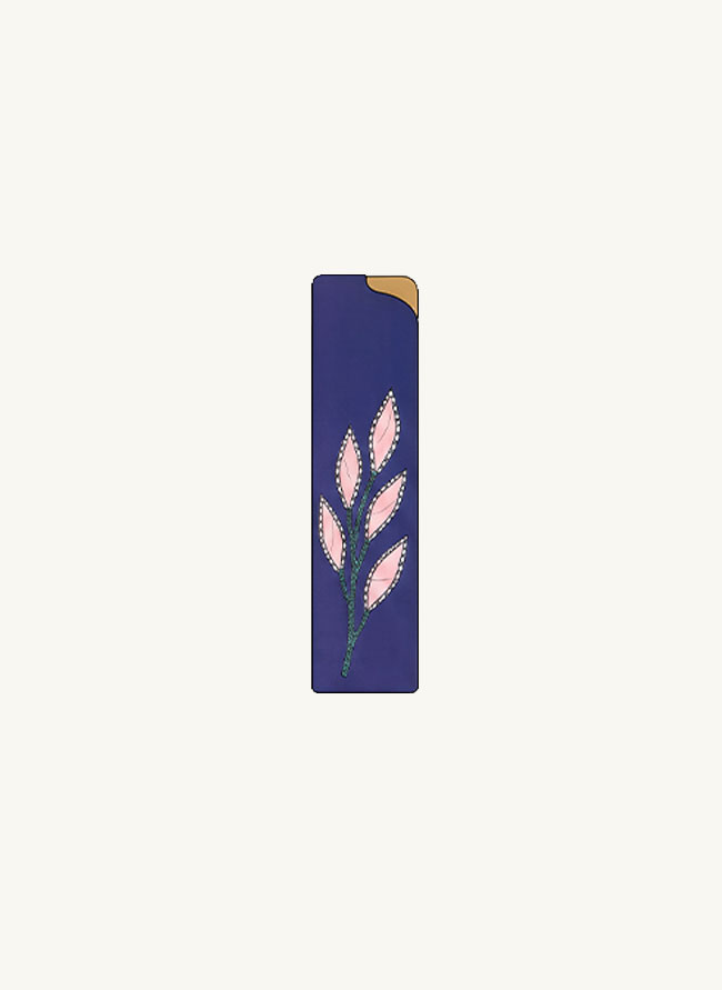 Feuillage lighter in lapis lazuli with a pink opal leafed branch